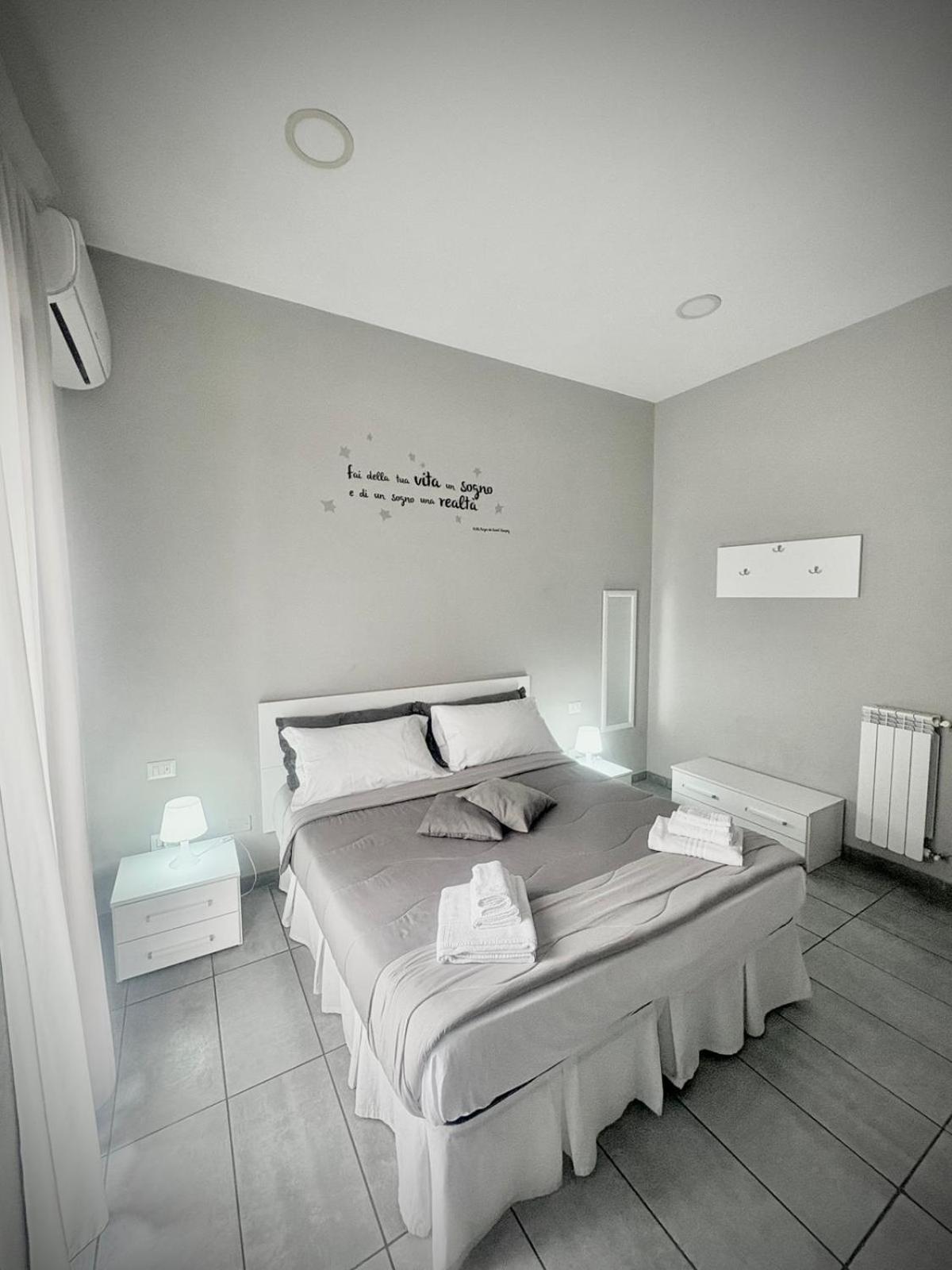 Rianna House B&B 나폴리 외부 사진